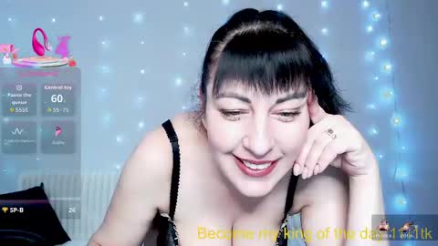 sweet_girl8484 online show from 04/16/26, 05:41