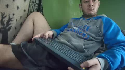 sweet_guy36 online show from 09/13/25, 03:45