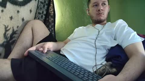 sweet_guy36 online show from 09/21/25, 02:08