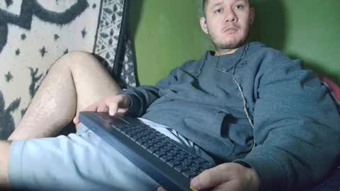 sweet_guy36 online show from 10/11/25, 03:17
