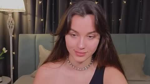 Im Mia.LOVELY PATTERNS 100  120  160  200 my toy buzzes from 2 tip online show from 02/08/26, 10:46