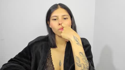 Hanna online show from 01/27/25, 01:59