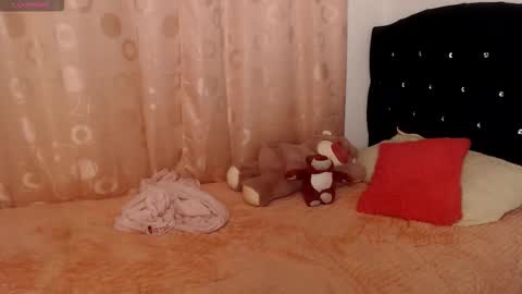 Hannah online show from 09/23/25, 09:01