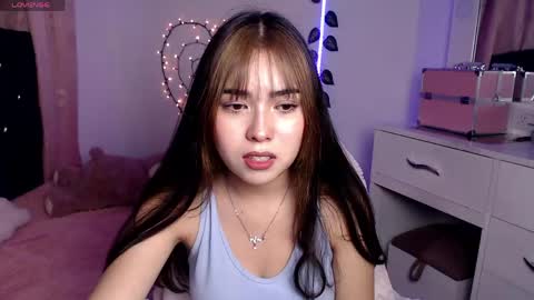 Snapshot of sweet_hannaah chatting on 05/01/26, 02:49 Hannah online show from 05/01/26, 02:49