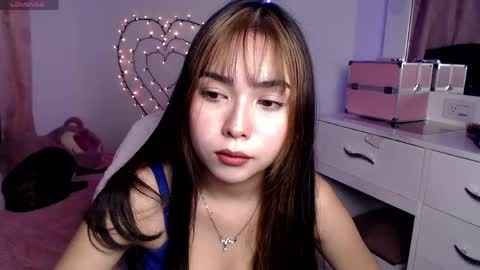 Snapshot of sweet_hannaah chatting on 05/06/26, 02:29 Hannah online show from 05/06/26, 02:29