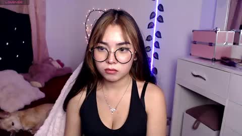 Snapshot of sweet_hannaah chatting on 05/09/26, 03:12 Hannah online show from 05/09/26, 03:12