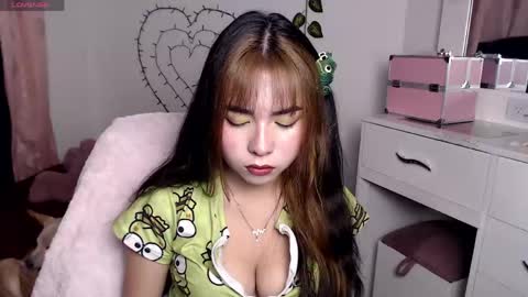 Snapshot of sweet_hannaah chatting on 05/11/26, 09:26 Hannah online show from 05/11/26, 09:26