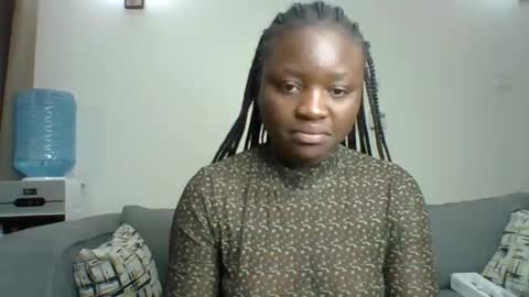 Snapshot of sweet_jenica chatting on 01/21/25, 04:43 ESTHER NEEMA online show from 01/21/25, 04:43