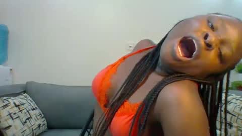 Snapshot of sweet_jenica chatting on 01/24/25, 05:10 ESTHER NEEMA online show from 01/24/25, 05:10