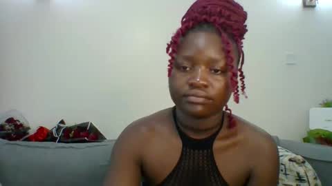 Snapshot of sweet_jenica chatting on 03/06/25, 04:41 ESTHER NEEMA online show from 03/06/25, 04:41