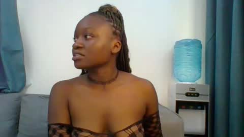 Snapshot of sweet_jenica chatting on 09/14/25, 04:33 ESTHER NEEMA online show from 09/14/25, 04:33