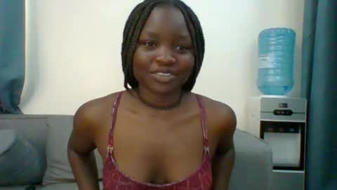 Snapshot of sweet_jenica chatting on 10/06/25, 04:10 ESTHER NEEMA online show from 10/06/25, 04:10