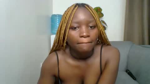 Snapshot of sweet_jenica chatting on 05/06/26, 05:14 ESTHER NEEMA online show from 05/06/26, 05:14