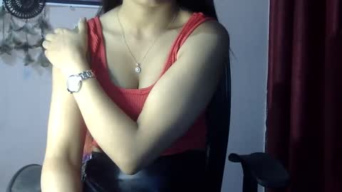 Snapshot of sweet_kanchi chatting on 02/10/25, 09:15 sweet_kanchi online show from 02/10/25, 09:15