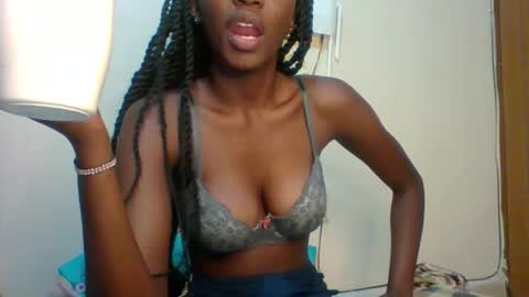 Snapshot of sweet_kcandy chatting on 05/08/26, 11:26 Sweet KCandy online show from 05/08/26, 11:26