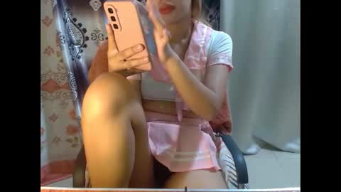 sweet_kitty69xxx online show from 05/23/26, 03:16