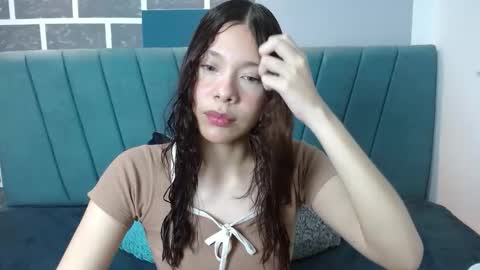 sweet_kitty_05 online show from 02/14/26, 12:07