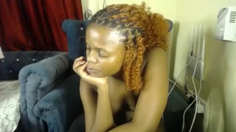 Snapshot of sweet_kush chatting on 07/07/26, 04:33 Kush online show from 07/07/26, 04:33