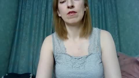 sweet_lilbunny online show from 02/12/26, 04:24