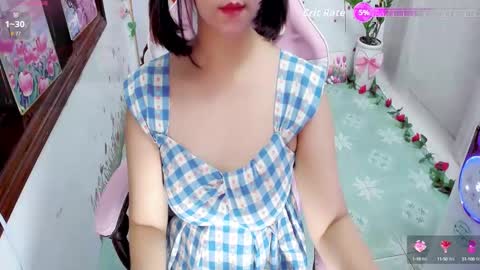 Lily online show from 10/18/25, 09:04