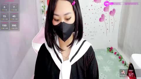 Lily online show from 11/21/25, 08:29