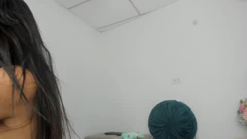 sweet_litle online show from 04/09/26, 04:34