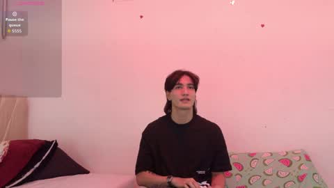 Mia online show from 05/28/26, 12:02