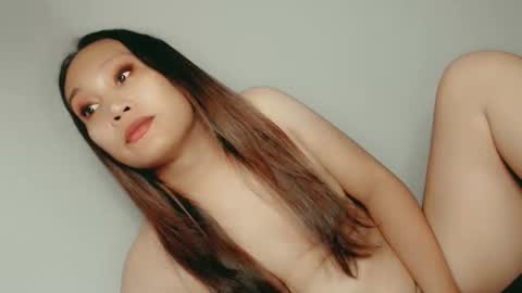Snapshot of sweet_lover5 chatting on 05/10/26, 02:00 SWEET LOVE online show from 05/10/26, 02:00