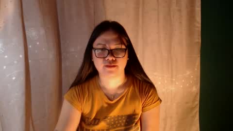 Dimple online show from 09/23/25, 04:32