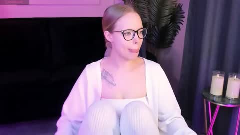 Lucy online show from 02/23/26, 06:22