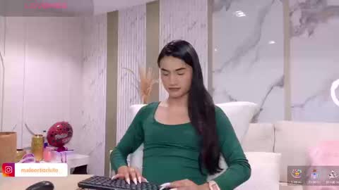 Snapshot of sweet_mafee chatting on 09/09/25, 12:43 sweet_mafee online show from 09/09/25, 12:43