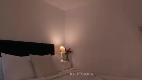 Mor online show from 02/28/26, 04:52