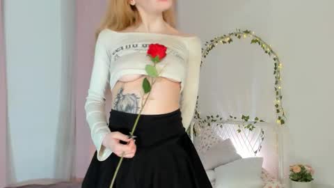 Melissa. Join me on Fansly link in social medias online show from 03/26/26, 09:09