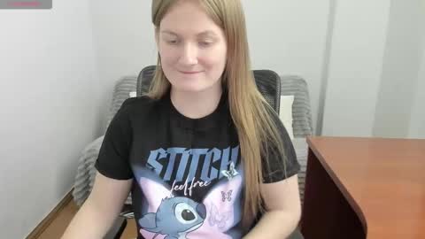 Mila online show from 02/16/26, 04:36