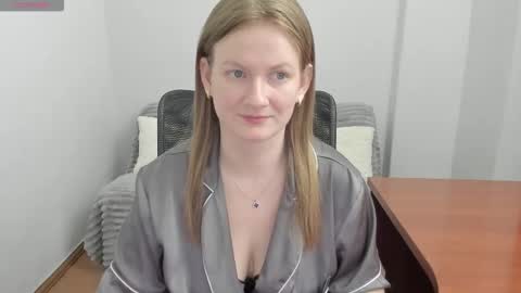 Mila online show from 03/23/26, 12:47