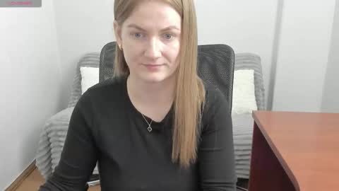 Mila online show from 03/29/26, 08:09