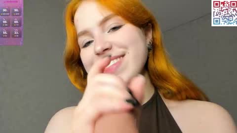 Mia online show from 10/17/25, 02:08