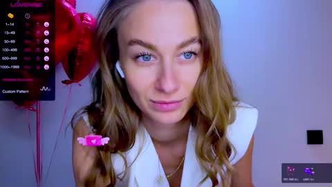 Mia online show from 02/14/26, 04:37