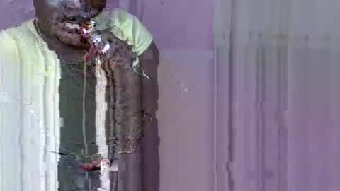 Lisa online show from 12/17/25, 07:25