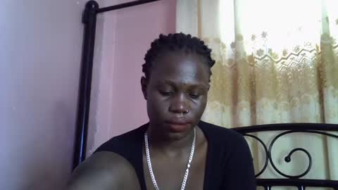 Snapshot of sweet_monalisa93 chatting on 06/17/26, 07:55 Lisa online show from 06/17/26, 07:55