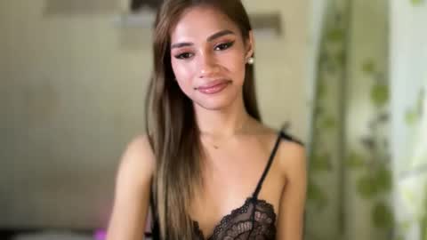 sweet_nikki03 online show from 09/20/25, 07:48