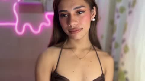 sweet_nikki03 online show from 09/24/25, 09:29