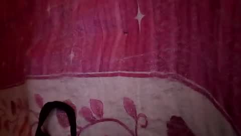 Snapshot of sweet_nina4uxx chatting on 01/08/25, 05:37 Nina online show from 01/08/25, 05:37