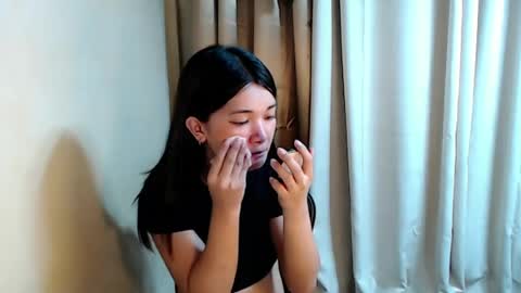 sweet_nylia online show from 07/12/26, 06:15