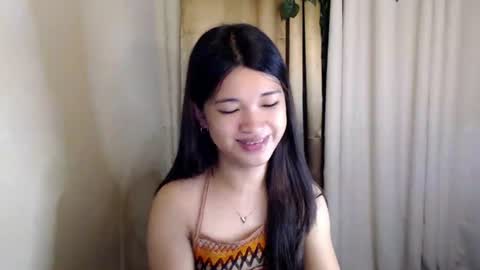 sweet_nylia online show from 07/14/26, 08:25