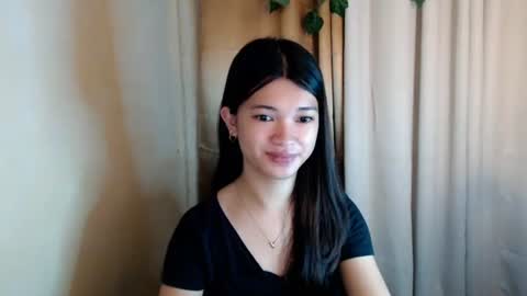 sweet_nylia online show from 07/15/26, 11:26