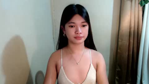 sweet_nylia online show from 07/23/26, 03:15
