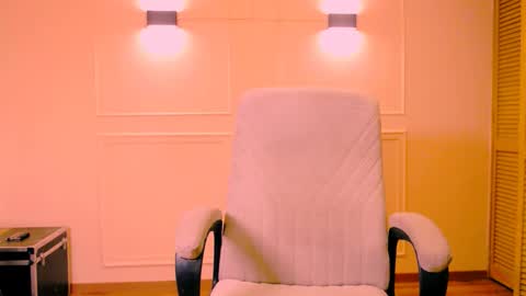 My name is Catalina. Please say hello I like to chat with you. If you have requests please use tip online show from 12/16/25, 03:33