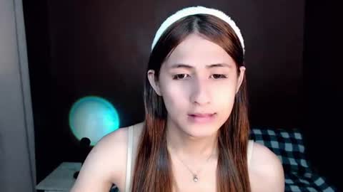 sweet_paprikaxx online show from 08/06/26, 03:47