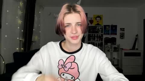 Snapshot of sweet_peach__ chatting on 02/13/26, 05:42 kira online show from 02/13/26, 05:42